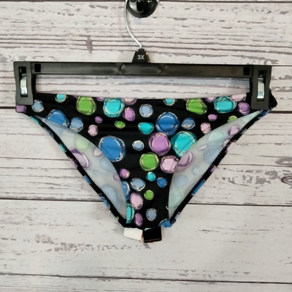 New Without tags. "Heat Collection" woman's bikini bottoms